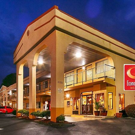 Fort Oglethorpe Econo Lodge Inn & Suites מראה חיצוני תמונה