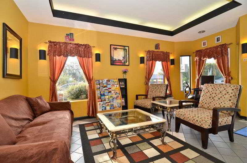 Fort Oglethorpe Econo Lodge Inn & Suites מראה חיצוני תמונה