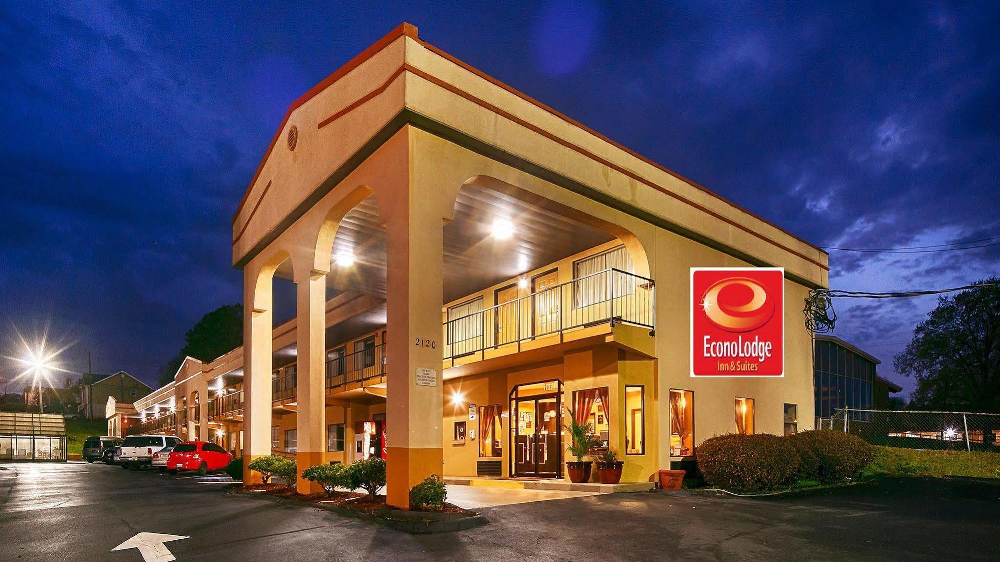 Fort Oglethorpe Econo Lodge Inn & Suites מראה חיצוני תמונה